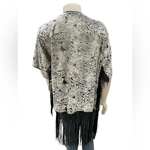 ASOS Girls On Film Black and Silver Kimono Size 4 - Picture 6 of 12